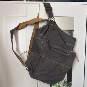 Adjustable Gray Canvas yoga mat/athletic Sling Bag